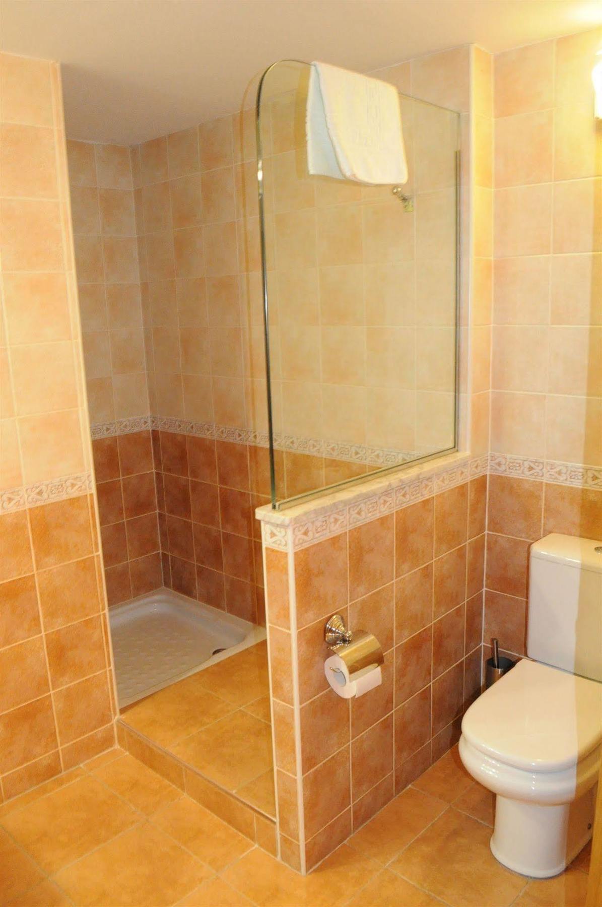 Hotel Brios لوغو المظهر الخارجي الصورة