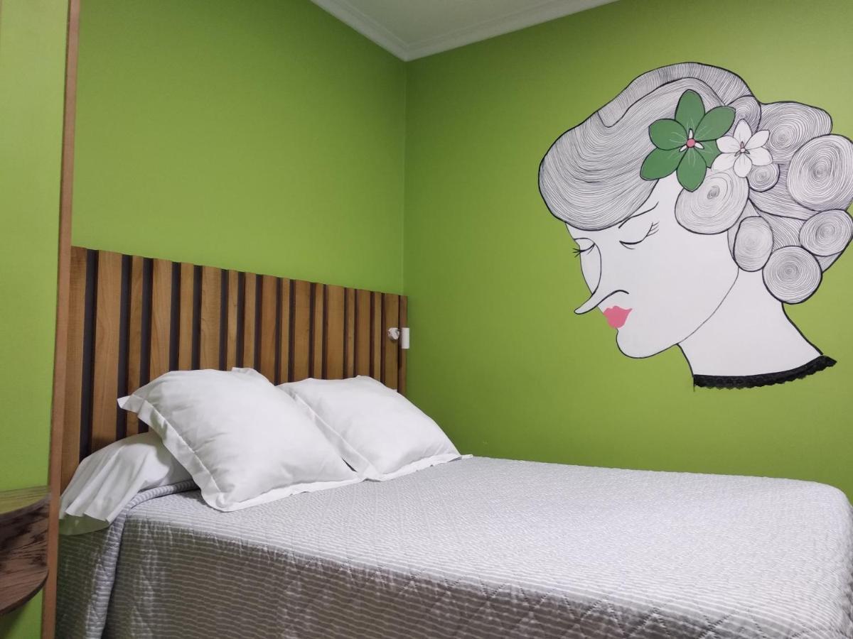 Hotel Brios لوغو المظهر الخارجي الصورة